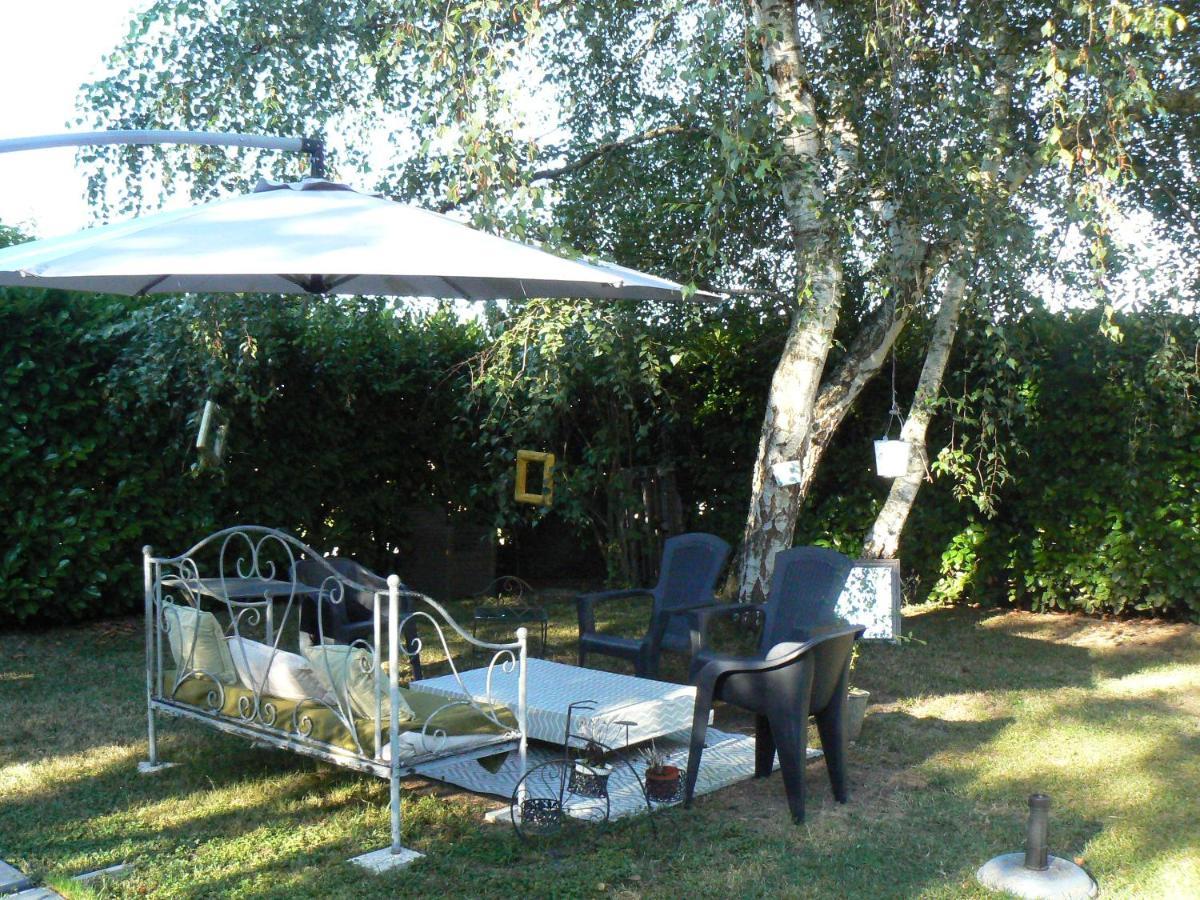 Bed and Breakfast La Caldamente Rieux-de-Pelleport Exterior foto